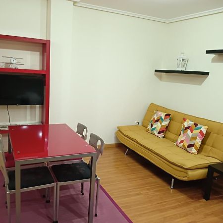 Apartamentos Chevere Rojo-Huca Oviedo Eksteriør bilde